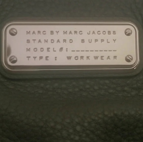 Marc by Marc Jacobs Percy Leather Crossbody Taupe - Gently Used like New - Picture 7 of 12